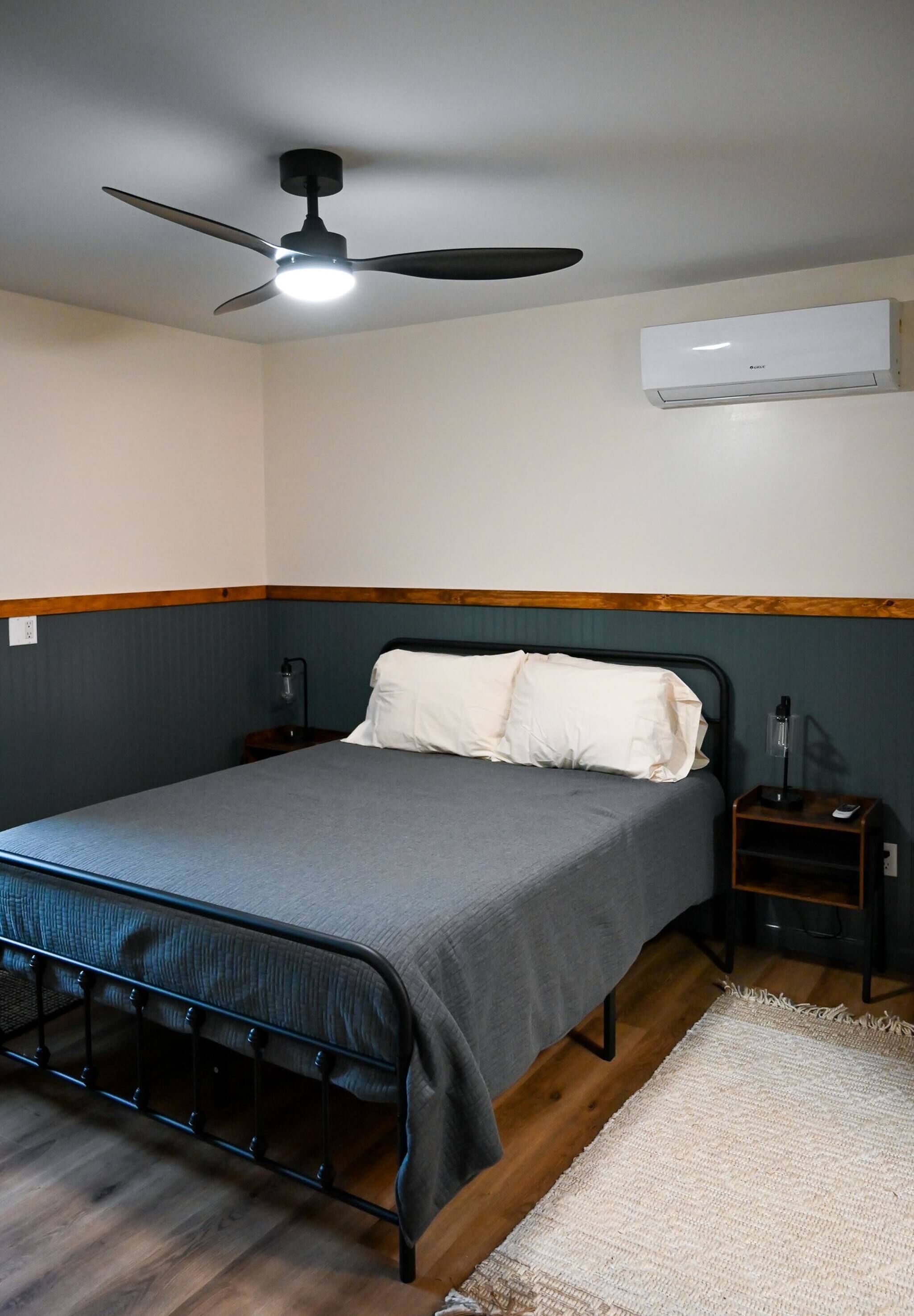 2 bedrooms, iron/ironing board, free WiFi, bed sheets