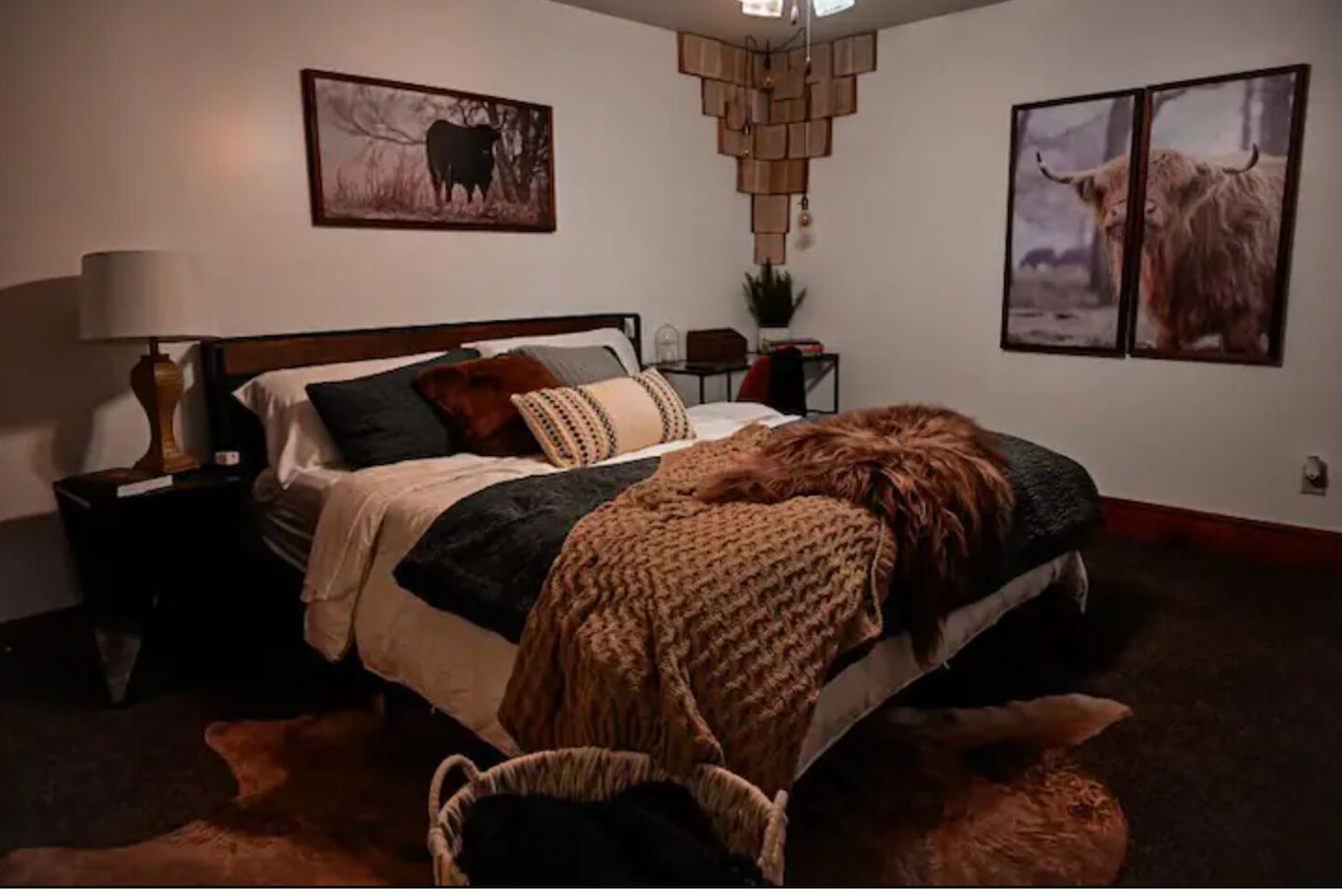 3 habitaciones, escritorio, tabla de planchar con plancha y wifi gratis 