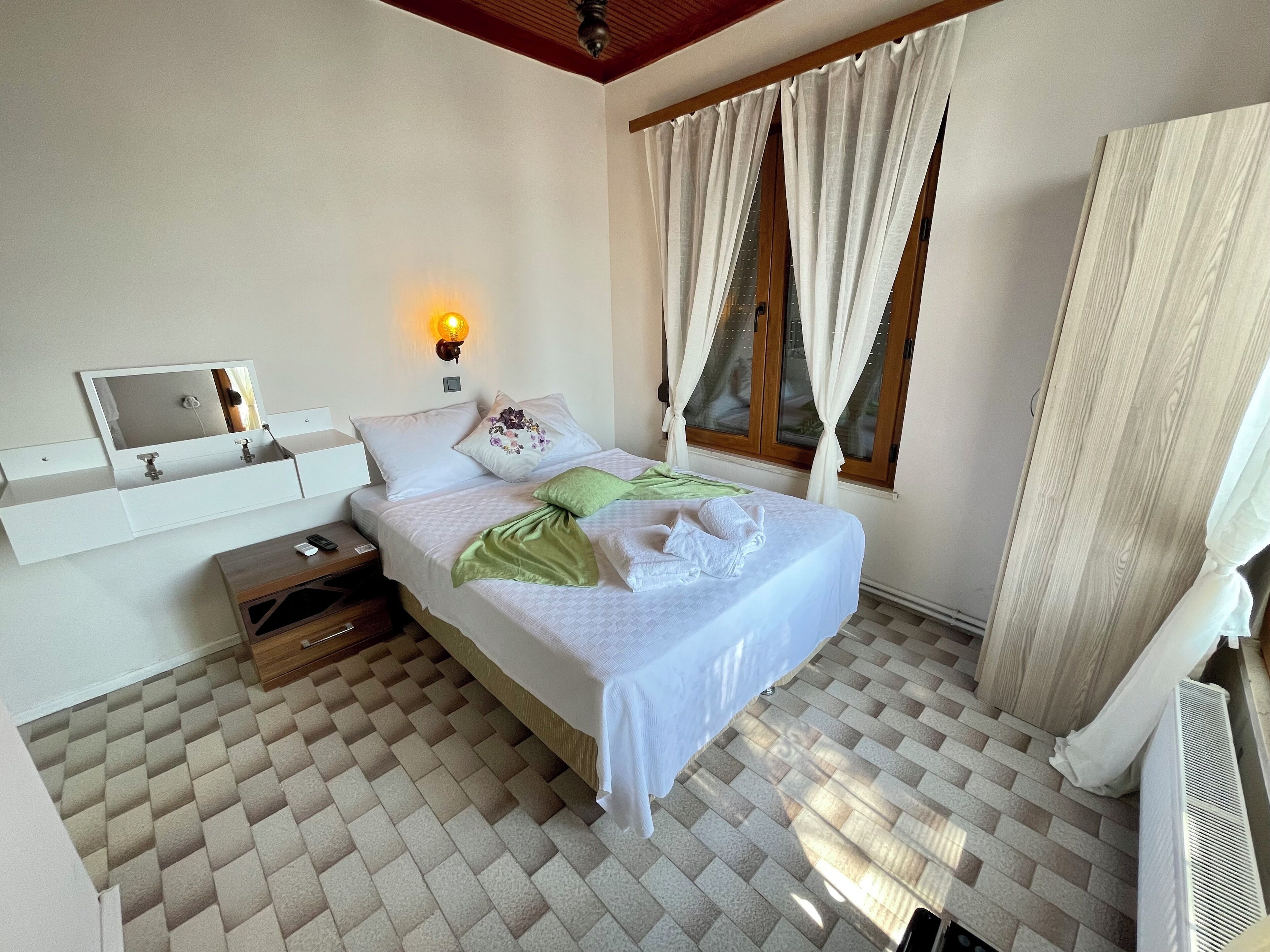 Standard Double Room | Free WiFi