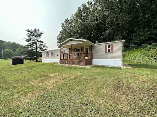 1st Choice Lodging- Burr Oak Bungalow