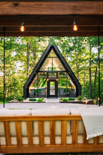 Creative Cabins - The Frame