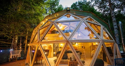 Kabine-Ensuite-Komfort-Blick auf den Wald-Dôme
