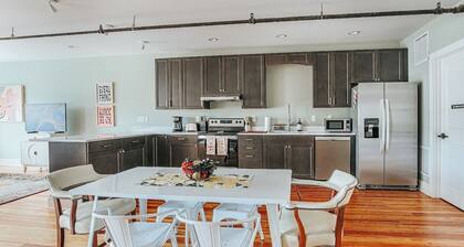 Shenandoah Valley Atelier: NEW Waynesboro Loft