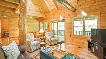 Eldstad och bordsfotboll