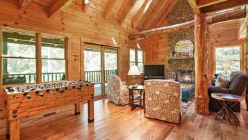 Kamin, Tischfußball