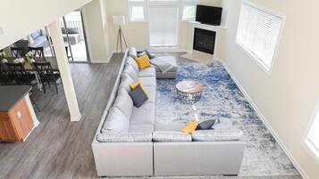 Smart TV, fireplace, books