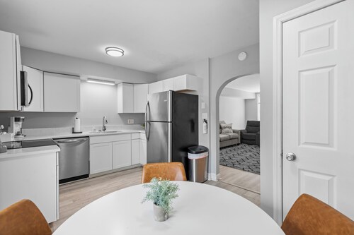 Modern Townhome w/ Balcony • Walk to FUSE Stadium