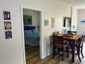 3 habitaciones, wifi gratis, ropa de cama y acceso para silla de ruedas 