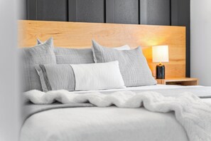 5 bedrooms, iron/ironing board, travel crib, free WiFi