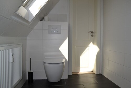 Unterkunft , Ferienwohnung . Fremdenzimmer, Pension , Monteurszimmer Schönebeck