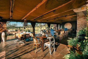 Dining - Esphera Glamping - Gravataí - RS (Gravatai)