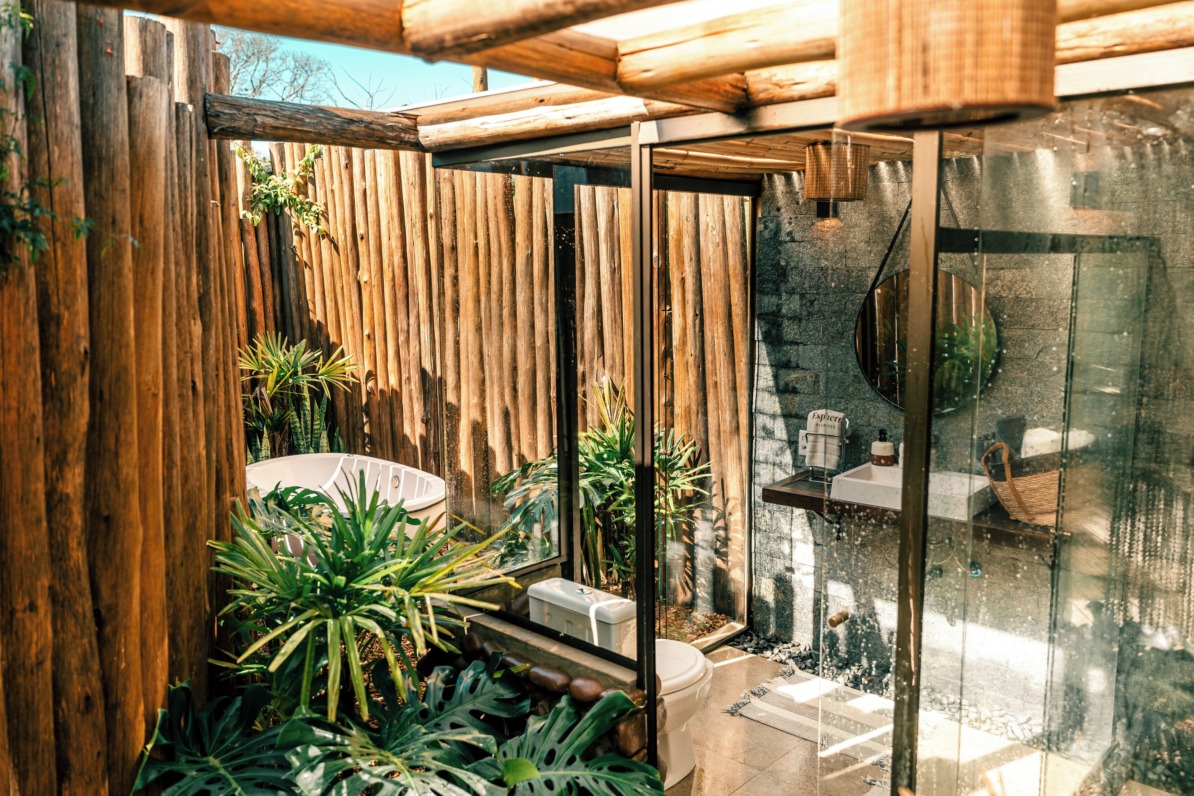 Cabin | Bathroom