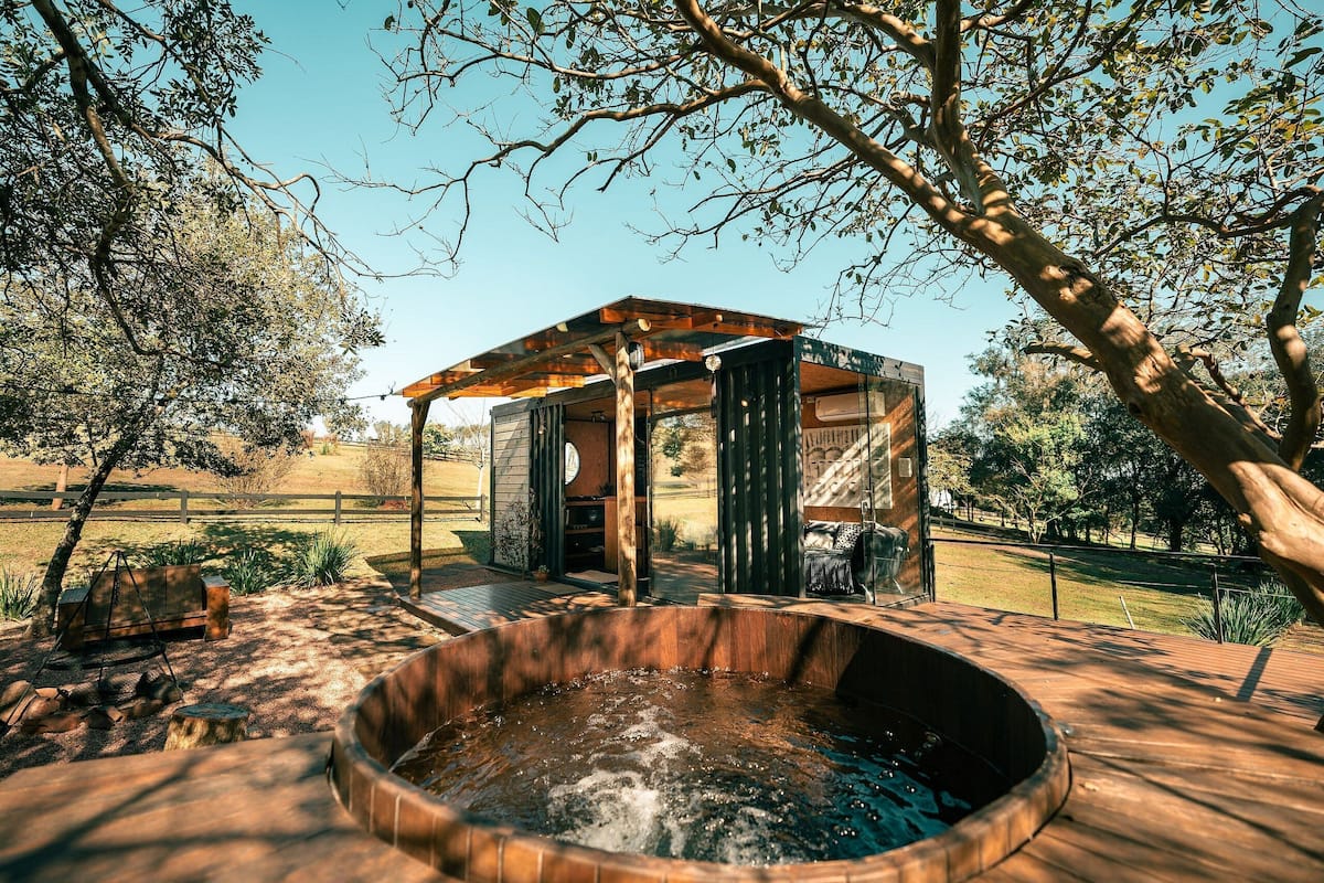 Esphera Terra com Ofurô Externo om Hidromassagem | 私人 Spa 浴池