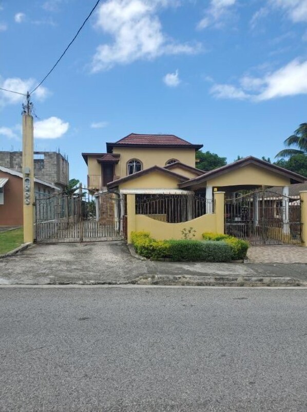 Exterior - Nexx-skape (Montego Bay)