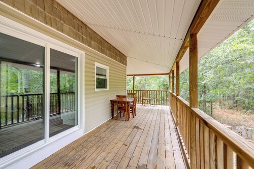 Waterfront Burgaw Vacation Rental w/ Private Yard!