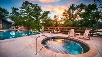 Indoor pool, 4 outdoor pools