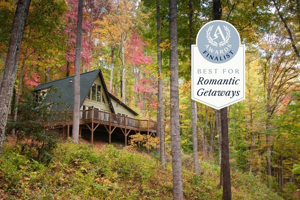 Miscellaneous - Honeycomb Hideaway by Avantstay Rustic Retreat (Fairview)