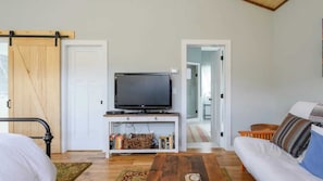 House (3 Bedrooms) | Bahagian dalam