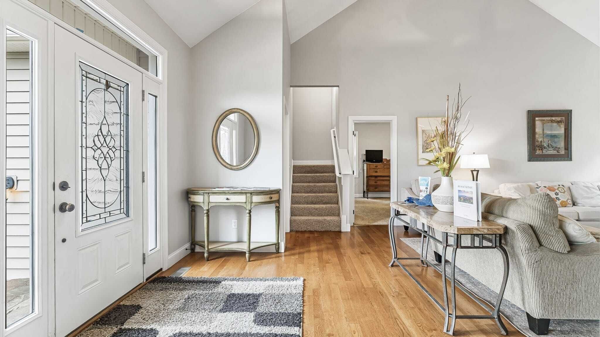 House (5 Bedrooms) | Interior