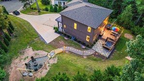 Interior - Modern Escape by Avanstay w/ Hot Tub, Fire Pit, Mountain Views, 10min to Town (Asheville)