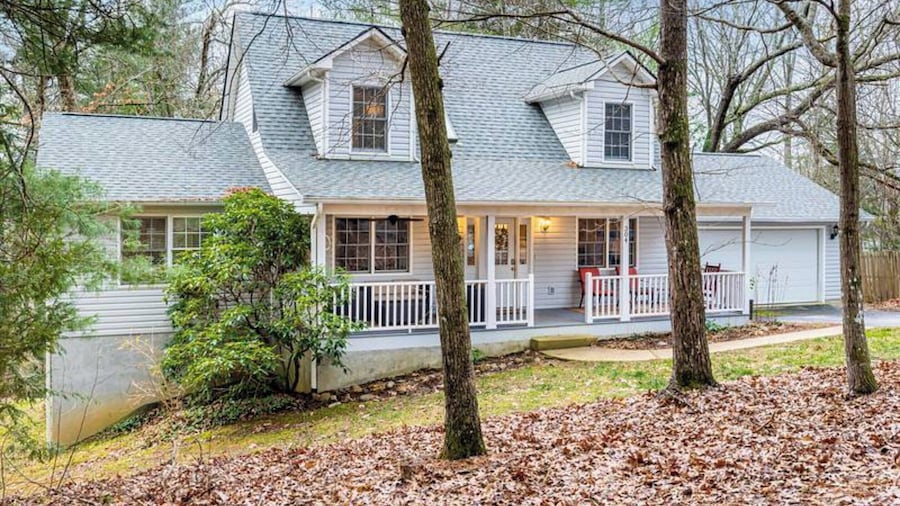Asheville Cottage Retreat by Avantstay A+ Charm