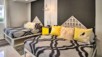House | 3 bedrooms, individually decorated, individually furnished