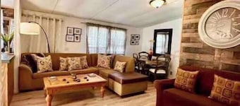 12𝕘𝕦𝕖𝕤𝕥𝕤9𝕓𝕖𝕕𝕤ᵂ3br/2baᴼᴺ𝗖𝗛𝗦 𝗛orse 𝗙ar𝕞