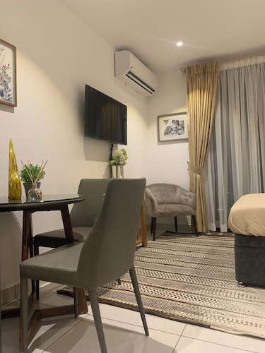 Fourth Circular Road