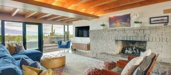 Hollywood Hills of Tucson: 20 Acres, Pool, Hot Tub