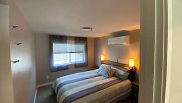 3 slaapkamers, een bureau, een strijkplank/strijkijzer, gratis wifi