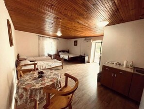 1 habitación, wifi y ropa de cama 