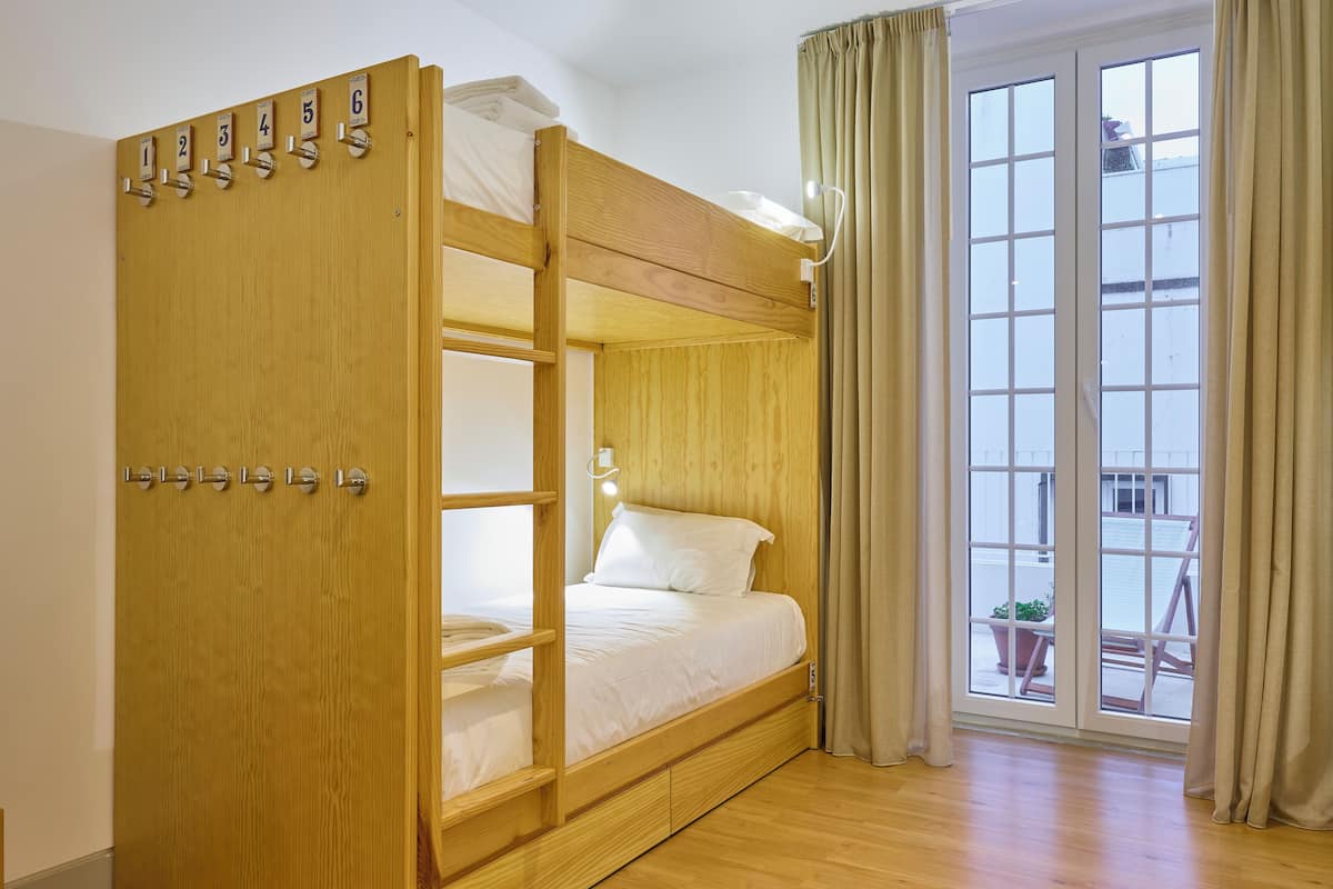 Shared Dormitory 11