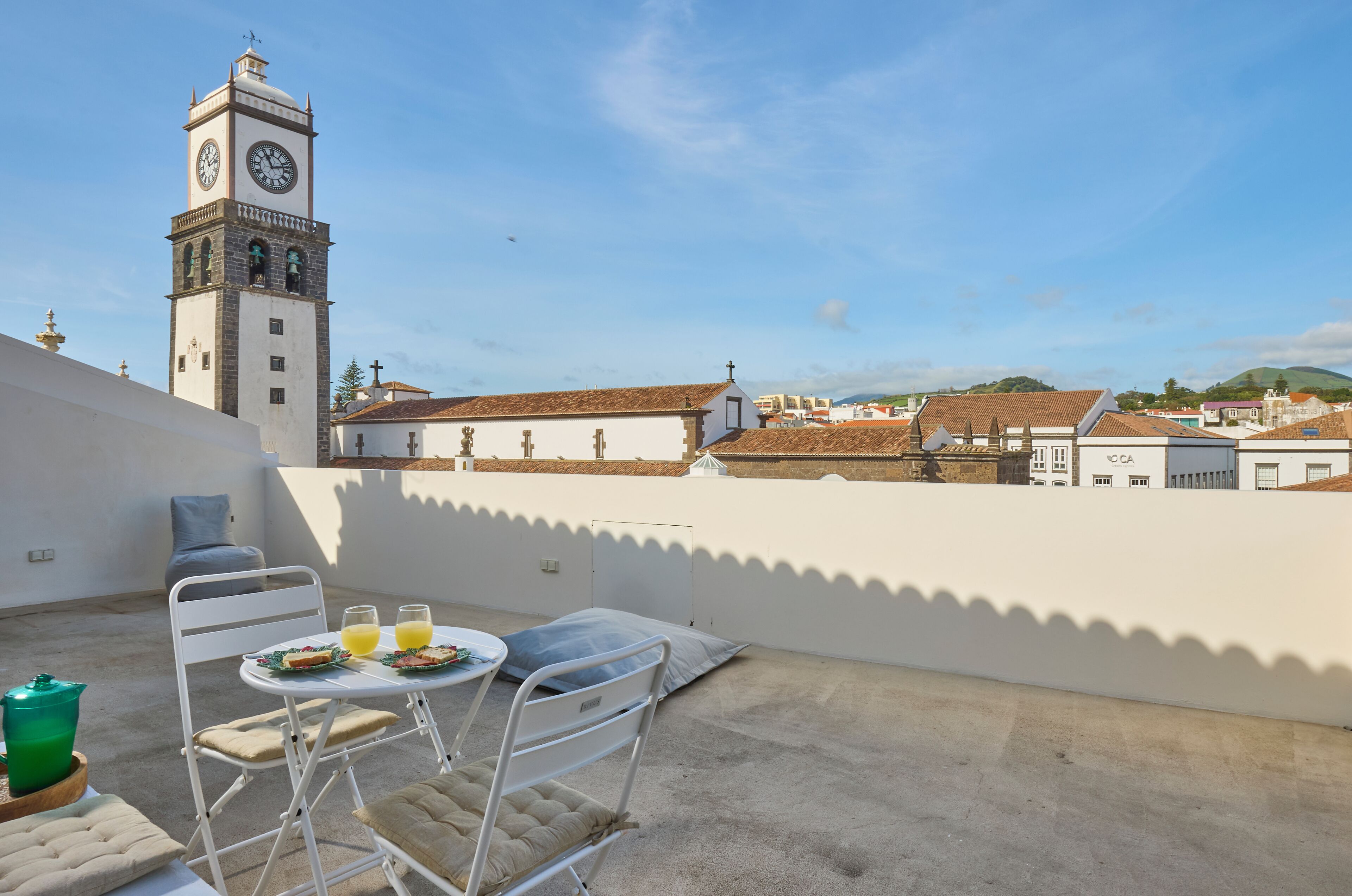 Panoramic-Doppel- oder -Zweibettzimmer (32 4ºN) | Terrasse/Patio