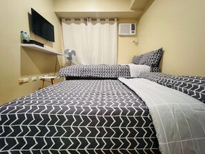 1 bedroom, WiFi, bed sheets - E Best Value Room  (Iloilo City)