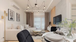 Apartment, 1 Bedroom, Balcony | 1 bedroom, bed sheets - Mennica Residence by Renters Prestige (Warsaw)