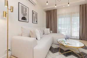 Apartment, 1 Bedroom, Balcony