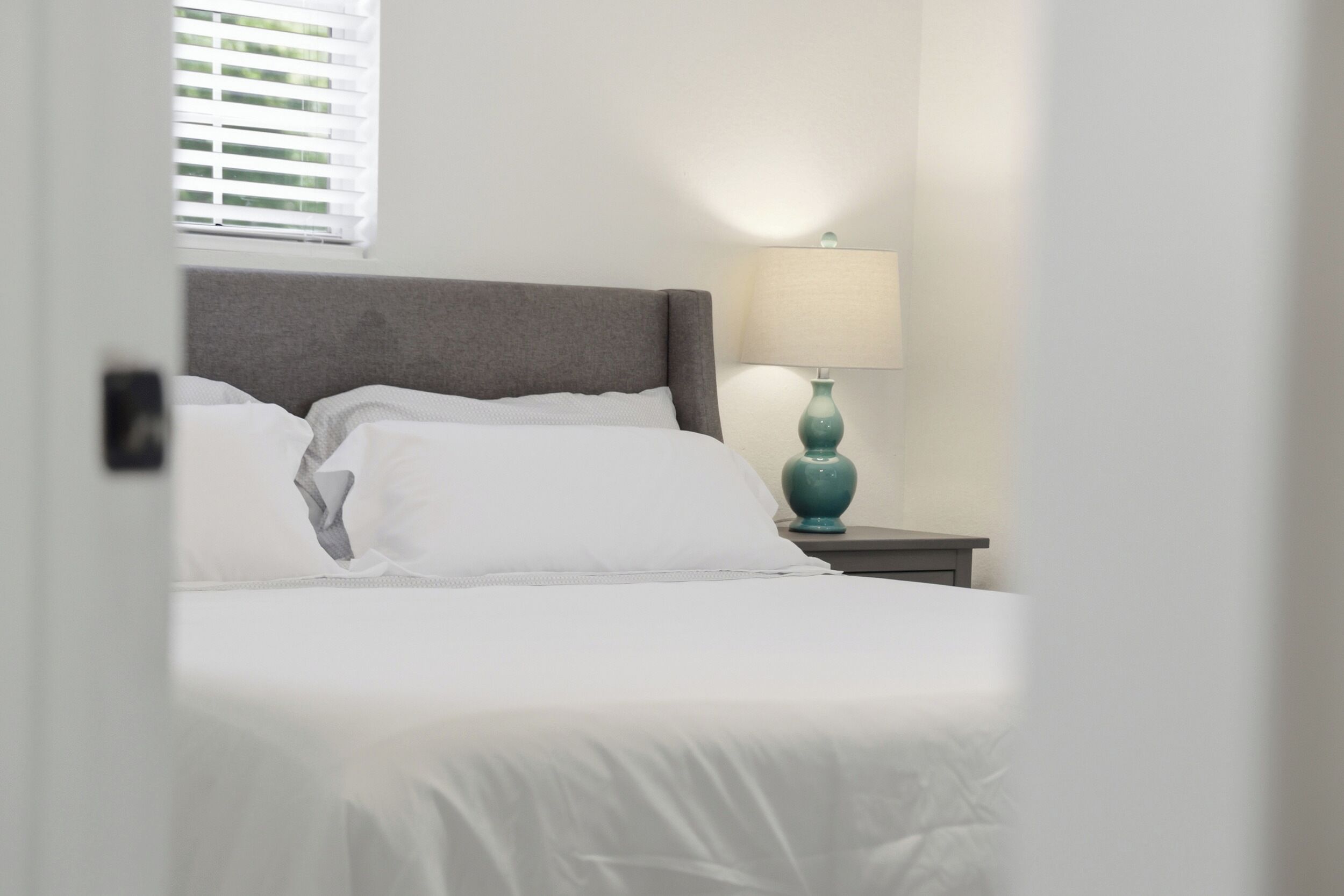 3 chambres, fer et planche à repasser, lit parapluie, Wi-Fi gratuit