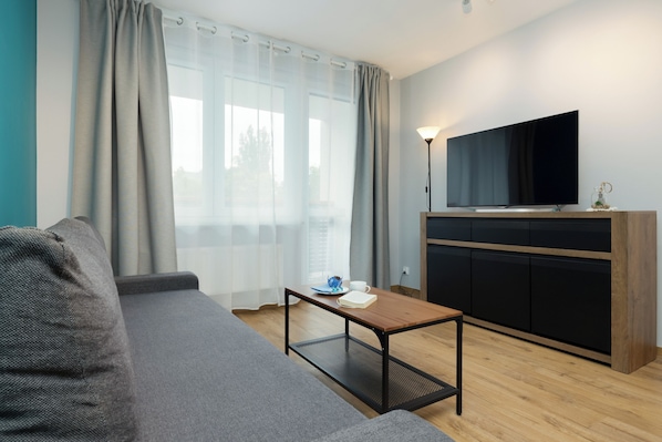 Apartment, 1 Bedroom, Balcony, Sea Facing | 1 bedroom, bed sheets - Comfy Apartment - Kołobrzeg by Renters (Kolobrzeg)