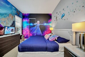 4 chambres, fer et planche à repasser, lit parapluie, Wi-Fi gratuit