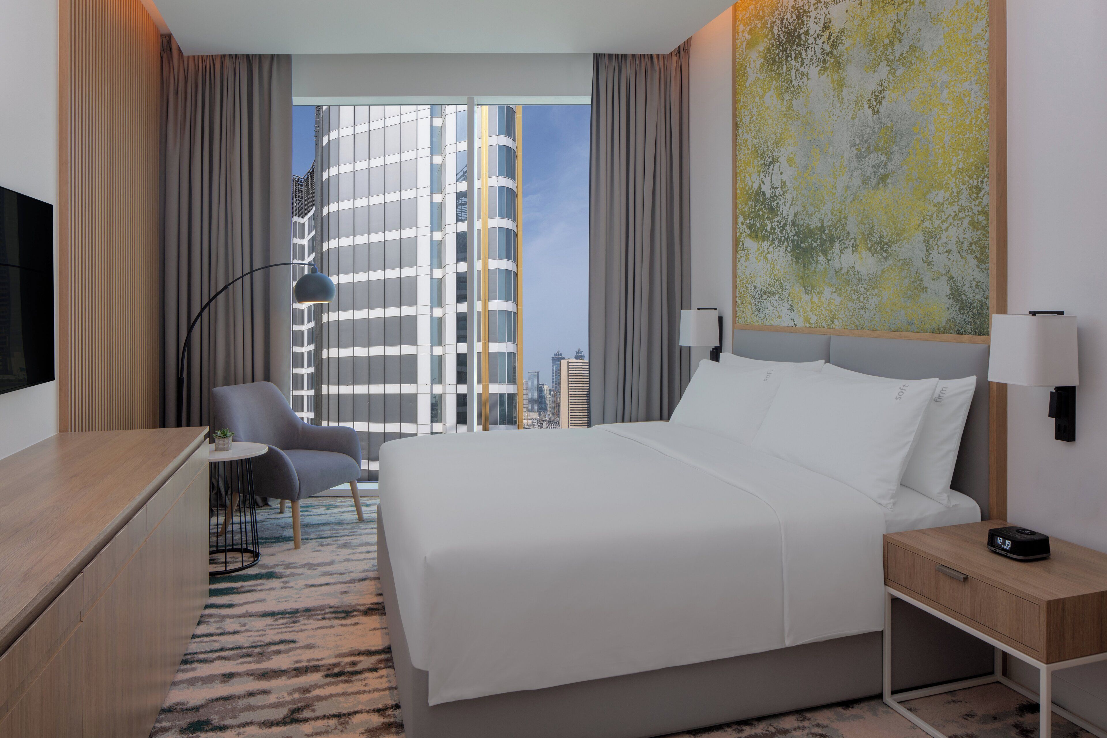 Photo - Holiday Inn Dubai Business Bay by IHG