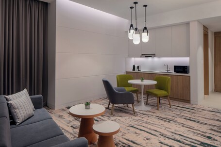 Holiday Inn Dubai Business Bay, an IHG Hotel - Image 34