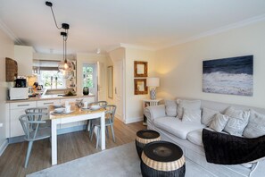 Imagen sin descripción, 3 de 31, botón