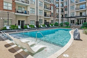 Apartment, Accessible | 1 bedroom - Uptown 4th Ward Luxury Apt Year-round Pool (Charlotte)