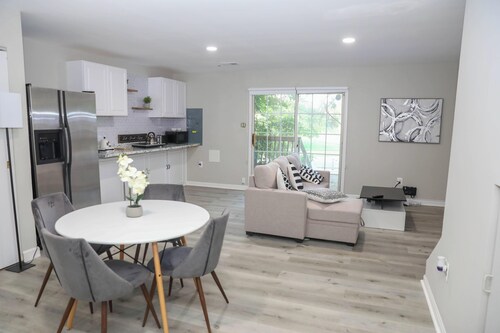 Cozy 1 BR near Downtown Silver Spring - Explore DC with Ease