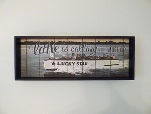 Interior detail - The Shores Lakeside Condo Unit 5680 (Williamsburg)