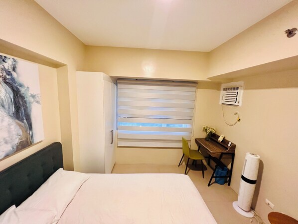 1 chambre, fer et planche à repasser, Wi-Fi, draps fournis