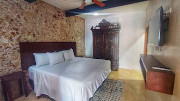 1 bedroom, premium bedding, down duvets, free WiFi