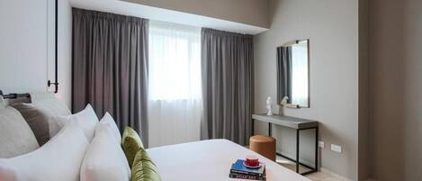 3 slaapkamers, een strijkplank/strijkijzer, wifi, beddengoed