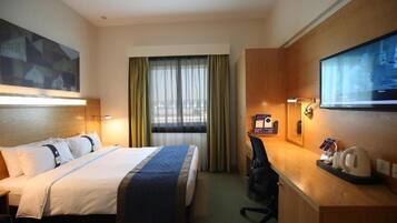 1 bedroom, desk, iron/ironing board, free WiFi