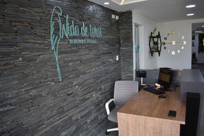 Smart TV - Cra. 81 No. 37d - 17 (Medellín)